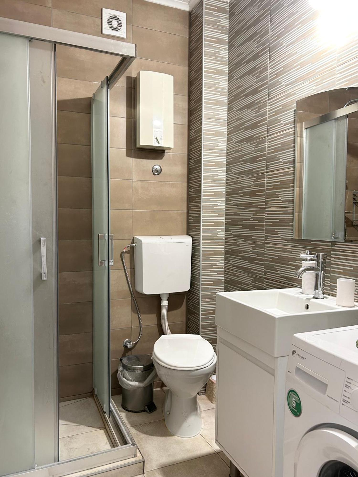 קומאנובו City Place Apartments מראה חיצוני תמונה