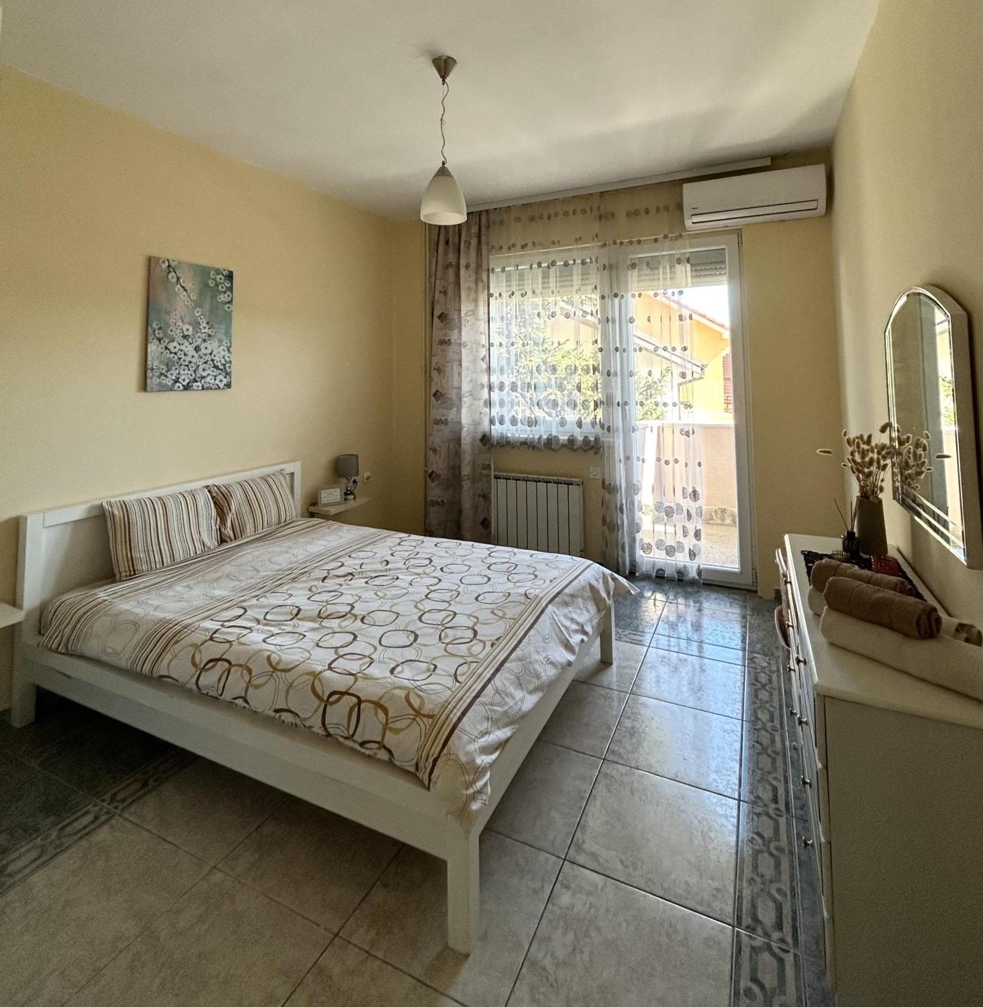 קומאנובו City Place Apartments מראה חיצוני תמונה